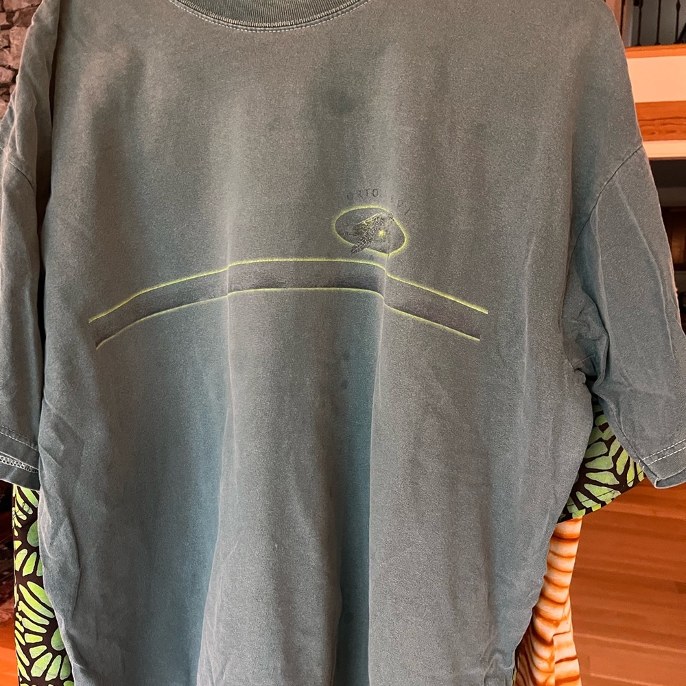 Vintage green/grey t shirt
